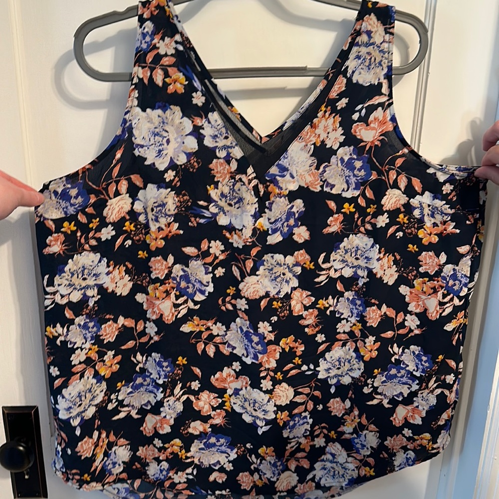 Sleeveless dressy top